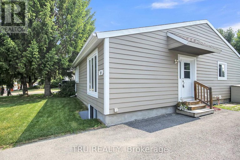 29148422/132-rothesay-drive/glencairnhazeldean/ottawa/ontario/K2L1P1_3