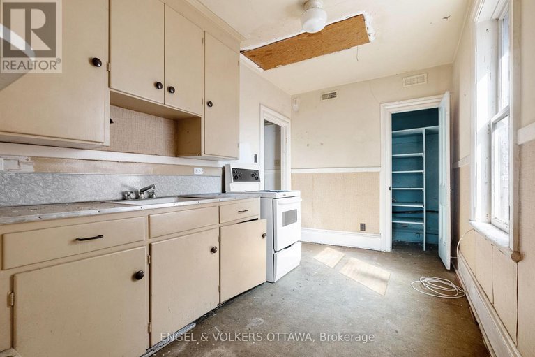 28934991/164-bayswater-avenue/hintonburg/ottawa/ontario/K1Y2G3_20