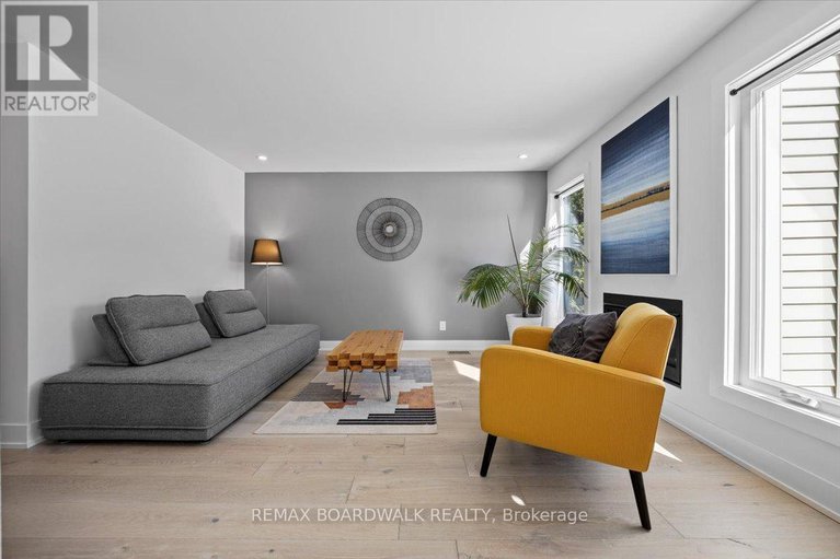 29432300/1535-kamouraska-circle/chateauneuf/ottawa/ontario/K1C3J1_9