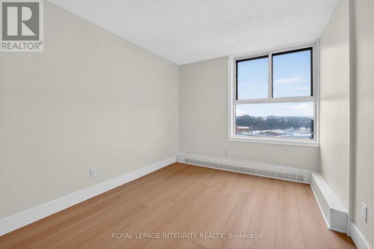 29313882/1708-1785-frobisher-lane/riverview-park/ottawa/ontario/K1G3T7_27