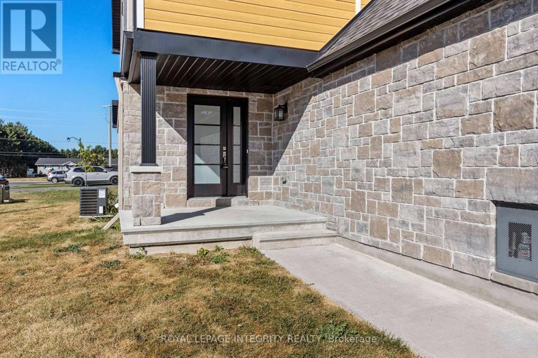 28770608/166-dion-avenue/town-of-rockland/clarence-rockland/ontario/K4K0M2_2