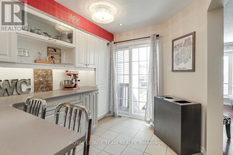 29094729/404-heathrow-private/stittsville-south/ottawa/ontario/K2S0M9_17