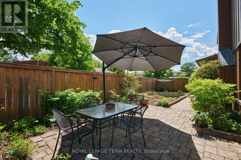 29325890/9-woodthrush-green/hunt-club/ottawa/ontario/K1V0A9_45