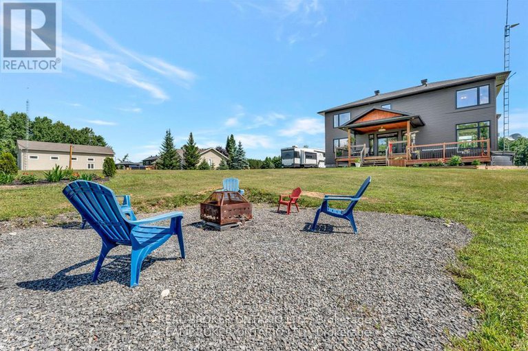 29099863/114-smith-road/north-grenville-twp-kemptville-south/north-grenville/ontario/K0G1T0_46