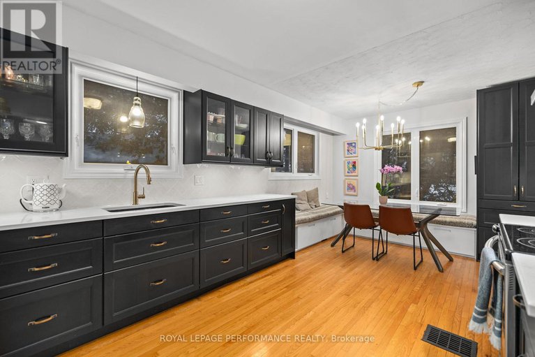 29278776/39-fielding-court/riverside-park-south/ottawa/ontario/K1V7H2_7