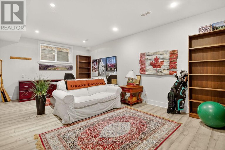 29097696/200-cartier-street/ottawa-centregolden-triangle/ottawa/ontario/K2P1L2_39