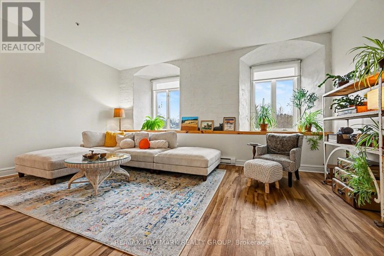 29615084/206-1-rosamond-street-e/almonte/mississippi-mills/ontario/K0A1A0_10