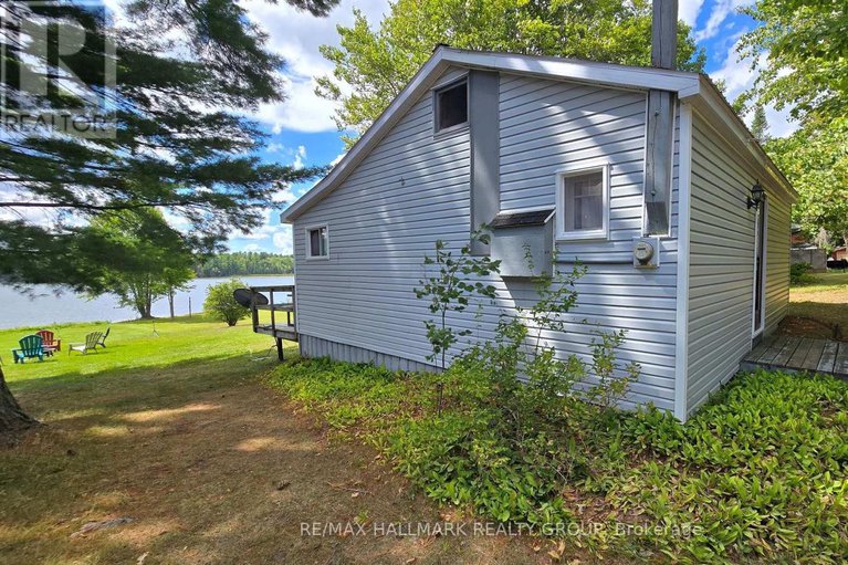 28819599/8a-barron-lane/mcnabbraeside-twps/mcnabbraeside/ontario/K0A3L0_9