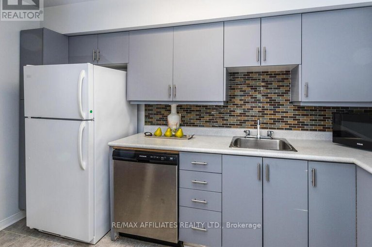 28469653/230-848-seyton-drive/westcliffe-estates/ottawa/ontario/K2H9G6_17
