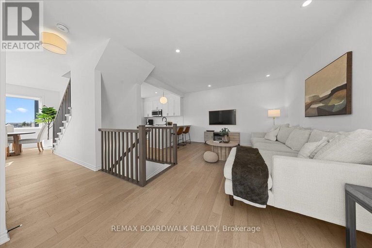 29641185/829-kiniw-private/cfb-rockcliffe-and-area/ottawa/ontario/K1K0P5_7