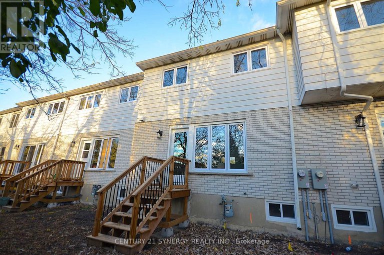 29092514/32-660-hochelaga-street/carson-meadows/ottawa/ontario/K1K2E9_48