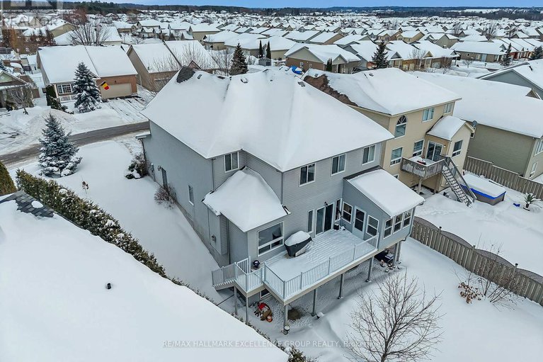 29364822/313-quartz-avenue/town-of-rockland/clarence-rockland/ontario/K4K0A2_42