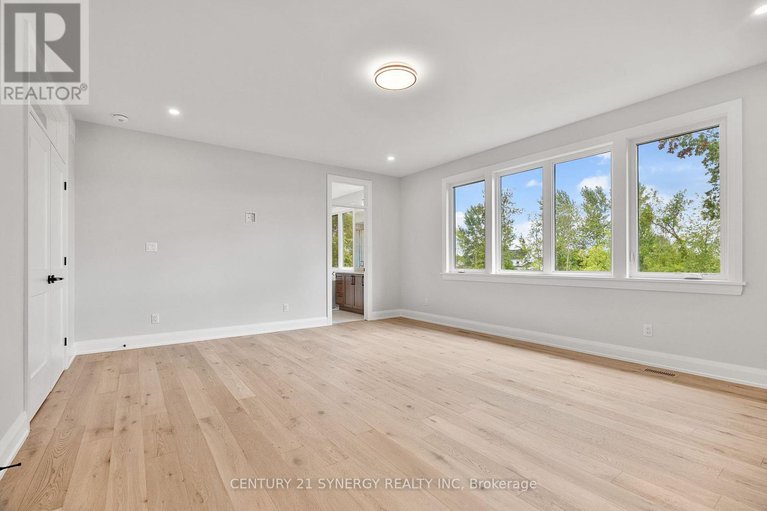28826801/269-cabrelle-place/manotick-village-manotick-estates/ottawa/ontario/K4M0B1_25