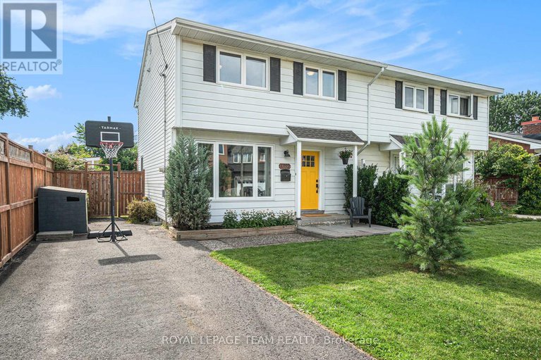 28648359/1352-maxime-street/pineview/ottawa/ontario/K1B3L1_1