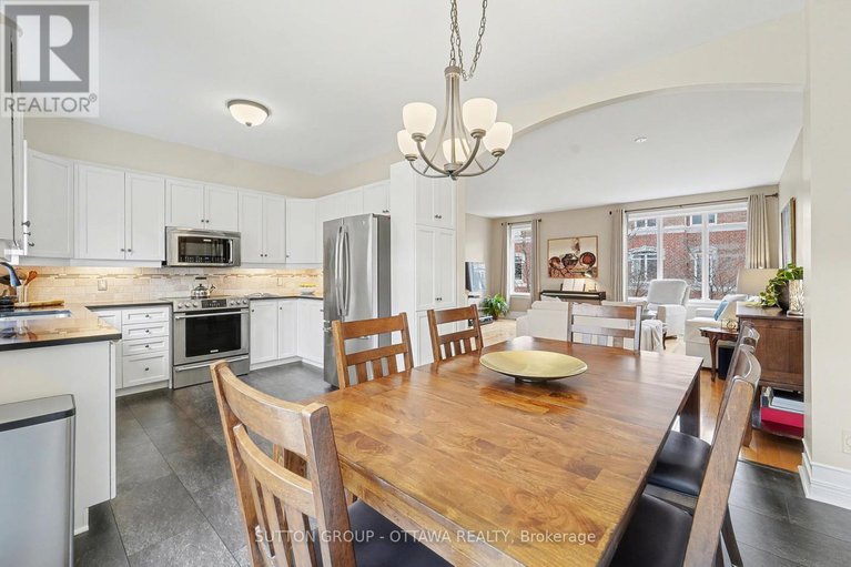 29154127/235-west-village-private/westboro-south/ottawa/ontario/K1Z1E2_14