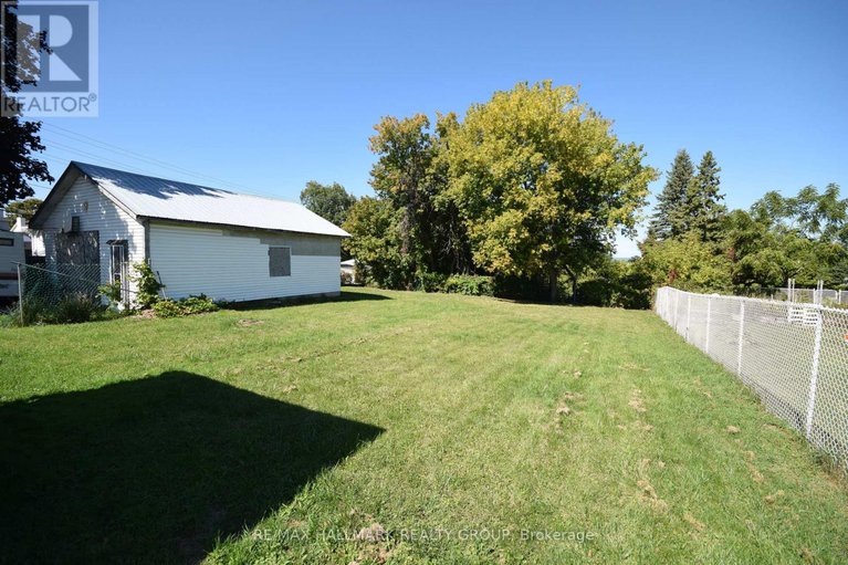 28873783/6719-barsona-place/orleanssunridge/ottawa/ontario/K1C1J2_3