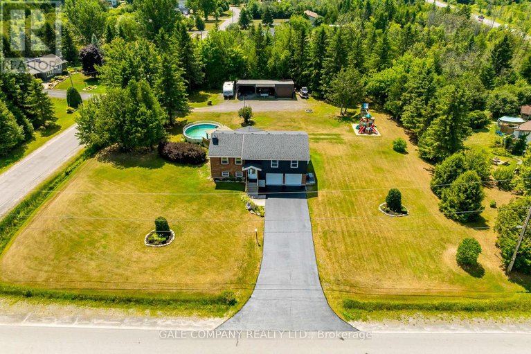 28668654/169-greystone-drive/mississippi-mills-ramsay-twp/mississippi-mills/ontario/K0A1A0_2