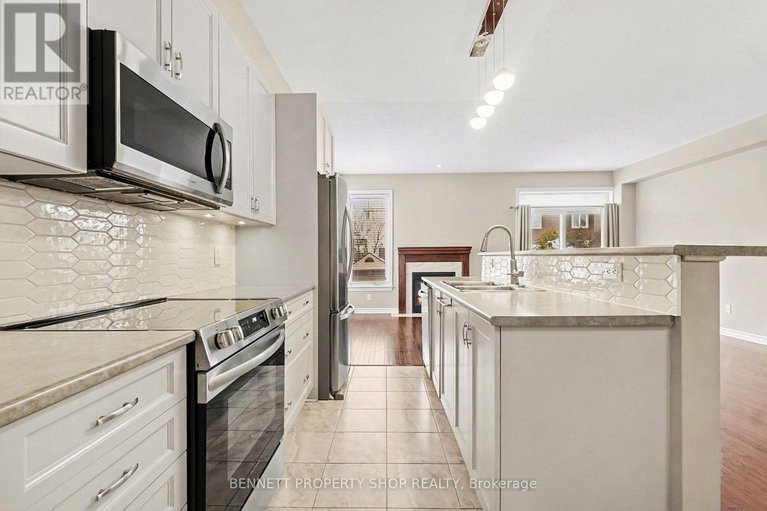 29330582/255-mojave-crescent/stittsville-north/ottawa/ontario/K2S0H6_5