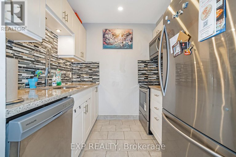 28844866/12-2610-draper-avenue/redwood-park/ottawa/ontario/K2H8X8_8