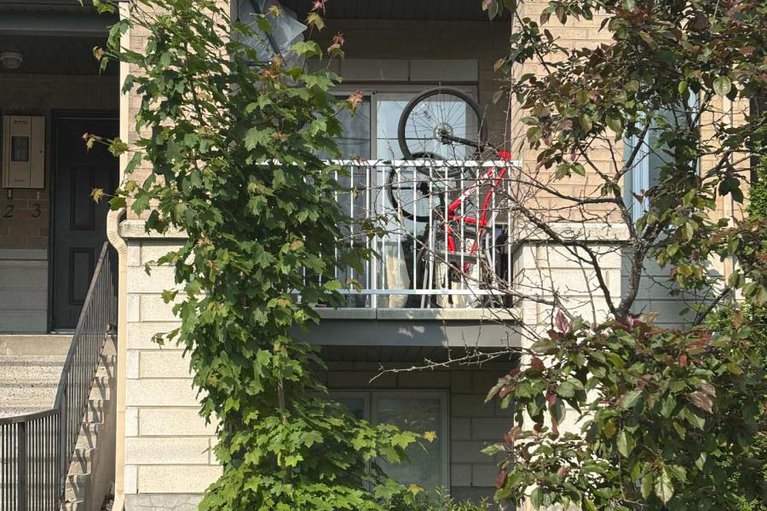 28416734/4-1220-mcwatters-road/queensway-terrace-southridgeview/ottawa/ontario/K2C3Y1_7