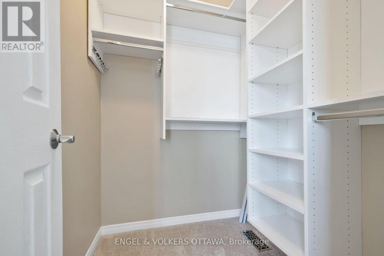 29481340/26-carleton-cathcart-street/stittsville-south/ottawa/ontario/K2S1M7_24