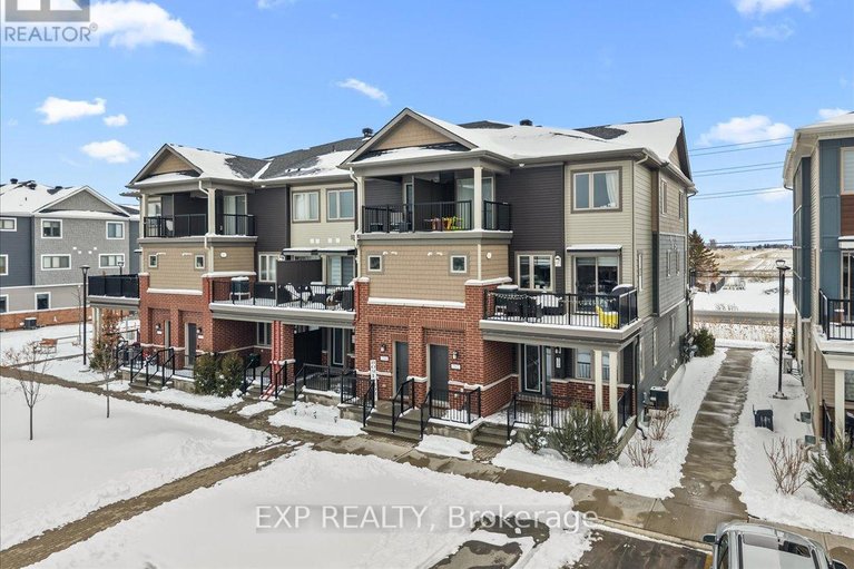 29476652/704-lapland-private/emerald-meadowstrailwest/ottawa/ontario/K2V0S4_2