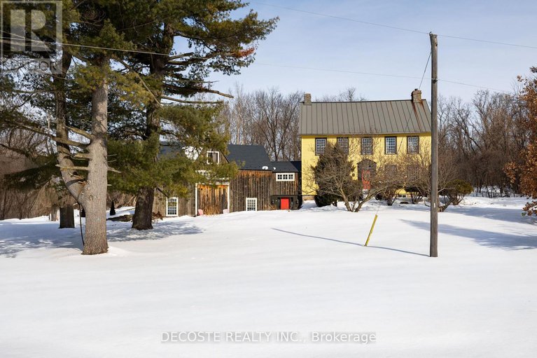 29396698/21831-conc-2-road/south-glengarry-lancaster-twp/south-glengarry/ontario/K0C1E0_3