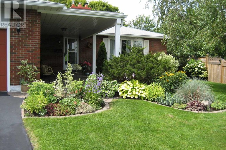 29319583/1550-northdale-street/pineview/ottawa/ontario/K1B4G8_3