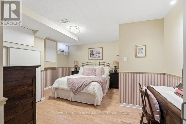 29302565/333-bonavista-street/town-of-rockland/clarence-rockland/ontario/K4K1N7_21