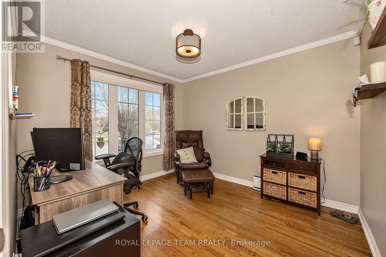 29675981/7067-donwel-drive/greely/ottawa/ontario/K4P1M7_16