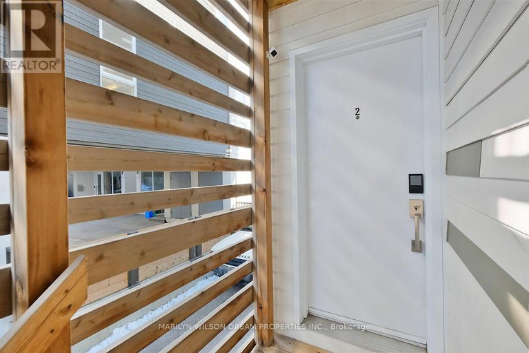 28122236/67-pinhey-street/hintonburg/ottawa/ontario/K1Y1T5_31