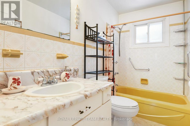 29178110/5866-piperville-road/carlsbad-springs/ottawa/ontario/K0A1K0_22