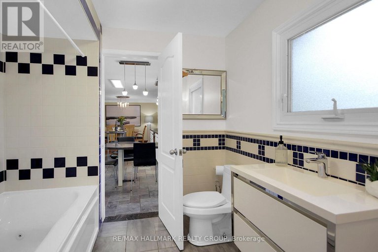 28389488/27-savuto-way/meadowlandscrestview/ottawa/ontario/K2G2S9_25