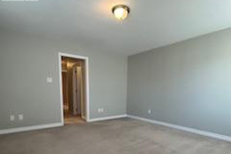 28994038/165-andre-audet-avenue/half-moon-bay/ottawa/ontario/K2C3H1_13