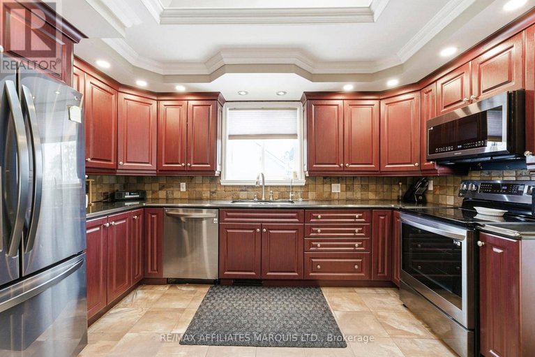 29381387/18247-county-rd-2-street/south-glengarry-charlottenburgh-twp/south-glengarry/ontario/K6H5R5_4