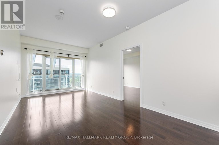 28537362/ph1-2702-242-rideau-street/sandy-hill/ottawa/ontario/K1N0B7_14