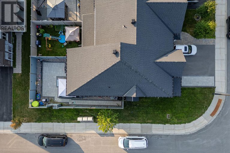 28620321/74-finsbury-avenue/stittsville-south/ottawa/ontario/K2S2N8_35