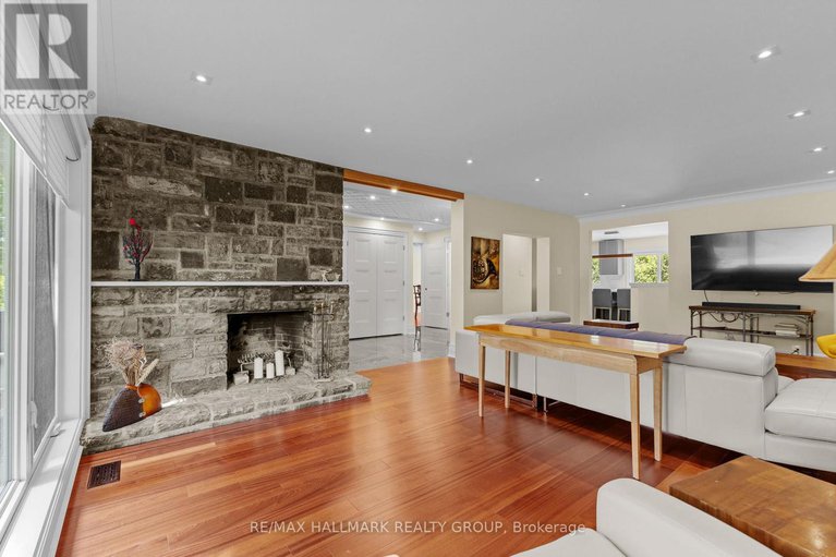 28537676/1883-barnhart-place/alta-vistafaircrest-heights/ottawa/ontario/K1H5B5_6