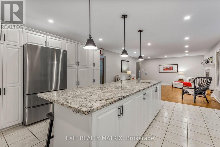 29668590/6343-deermeadow-drive/greely/ottawa/ontario/K4P1M9_13