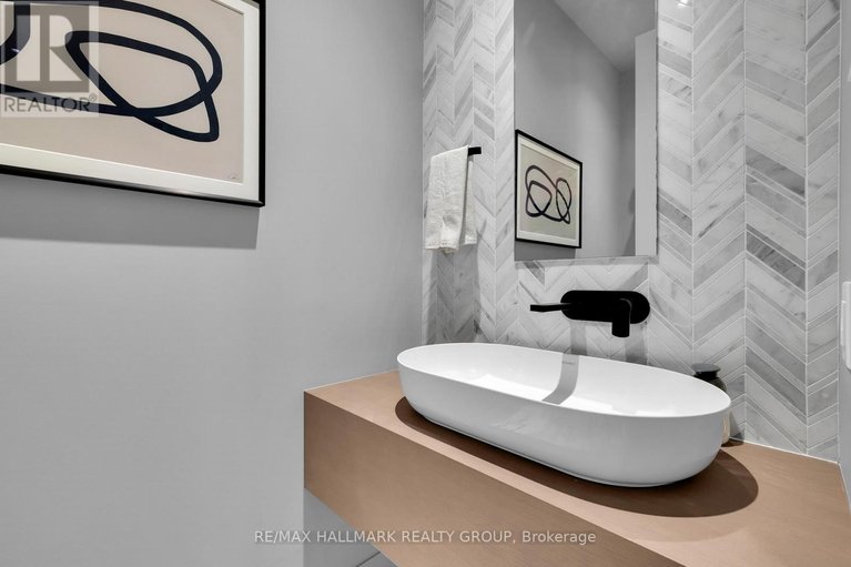 29615072/36-kenora-street/ottawa-west/ottawa/ontario/K1Y3K8_13