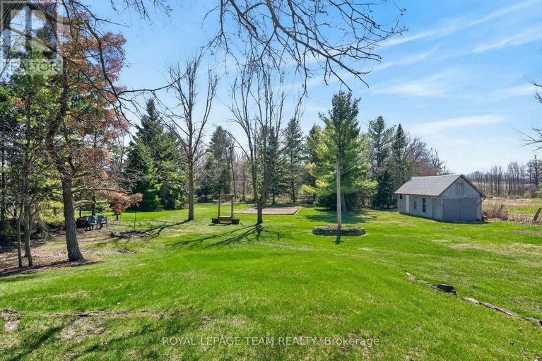 29678409/2377-ramsay-con-7b-avenue-s/mississippi-mills-ramsay-twp/mississippi-mills/ontario/K0A1A0_33