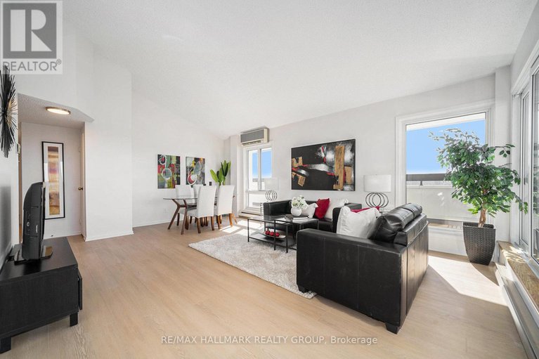 28970396/ph1-158c-mcarthur-avenue/vanier/ottawa/ontario/K1L8E7_8
