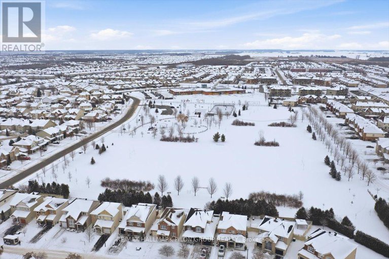 29233596/504-allegro-way/avalon-east/ottawa/ontario/K4A0H6_27