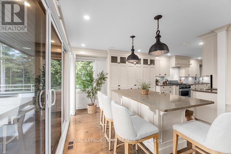 28937939/30-belvedere-crescent/lindenlea/ottawa/ontario/K1M2G4_13
