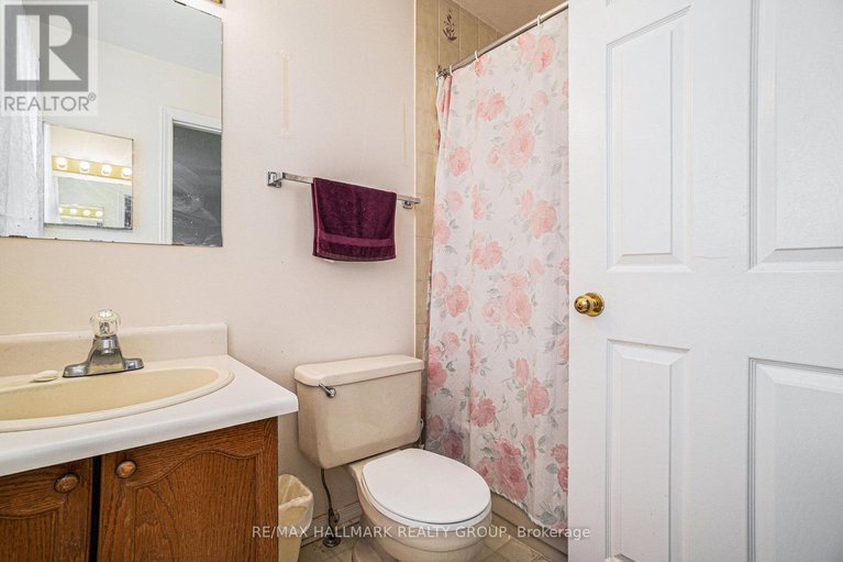 28414091/9-raj-terrace/hunt-club-park/ottawa/ontario/K1G4T4_13