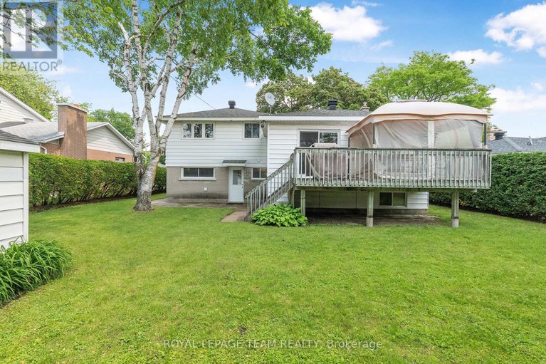 28480333/1166-castle-hill-crescent/copeland-park/ottawa/ontario/K2C2A8_36