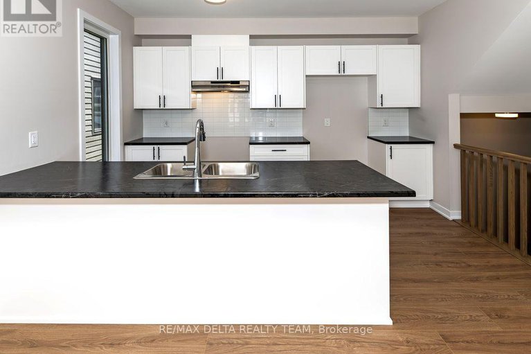 28641396/337-catsfoot-walk-s/half-moon-bay/ottawa/ontario/K2J7G7_9