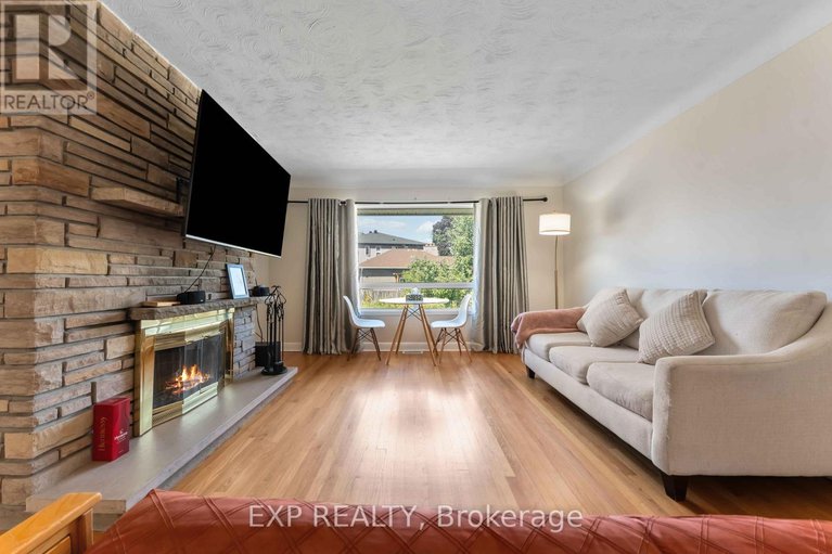 28909976/506-vernon-avenue/castle-heights/ottawa/ontario/K1K1A6_2