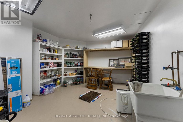 28810796/1724-river-road/mcnabbraeside-twps/mcnabbraeside/ontario/K0A1G0_36
