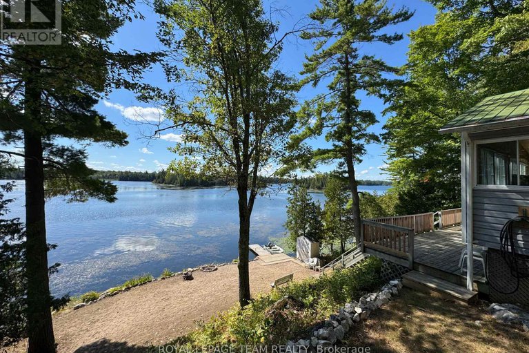 28818574/429-hardwood-ridge-road-w/lanark-highlands-lanark-twp/lanark-highlands/ontario/K0G1K0_9